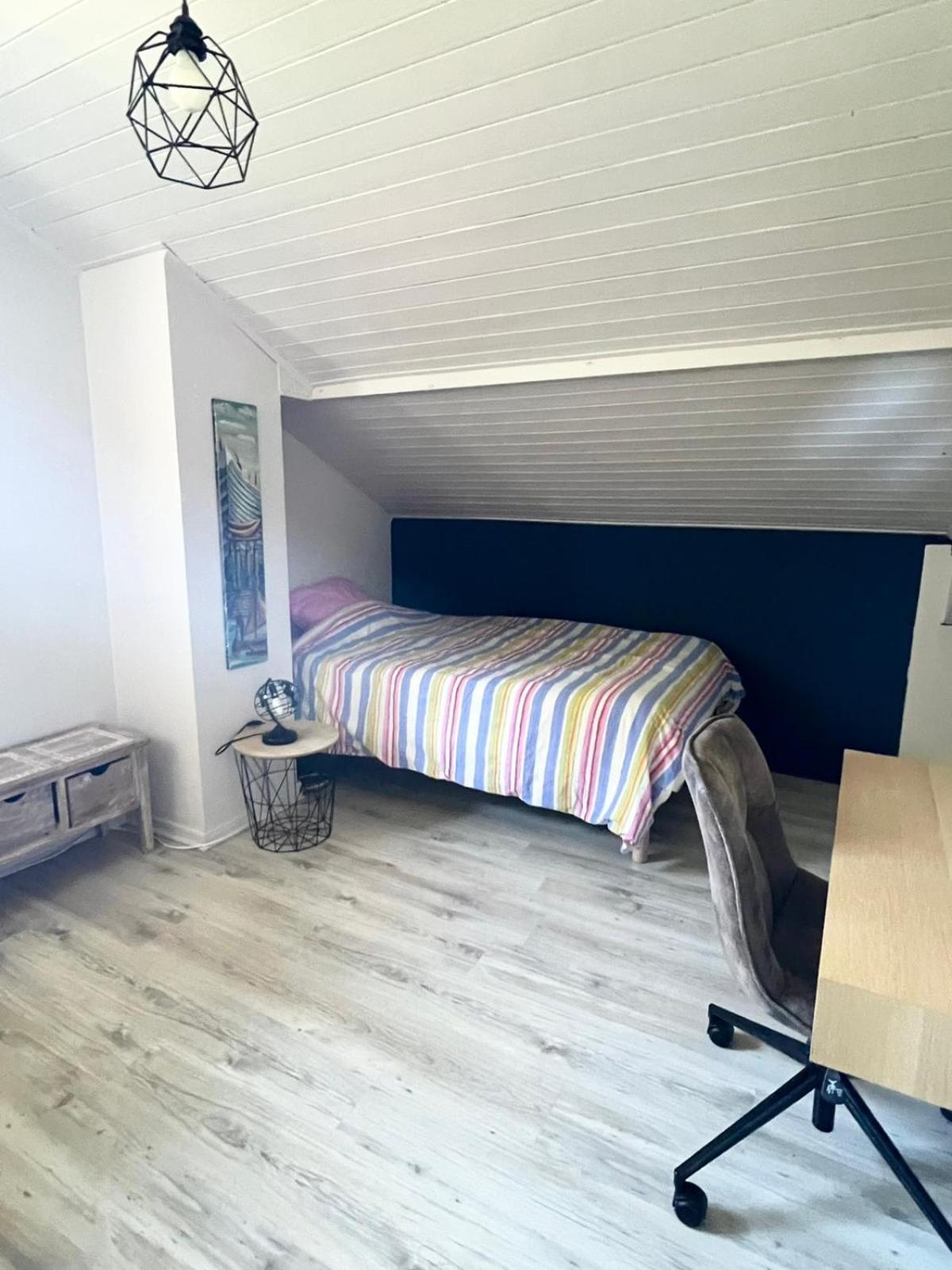 Maison Entre Lacs Et Forets Montréal La Cluse エクステリア 写真